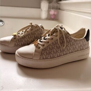 Michael Kors Beige Monogram Sneakers sz 9